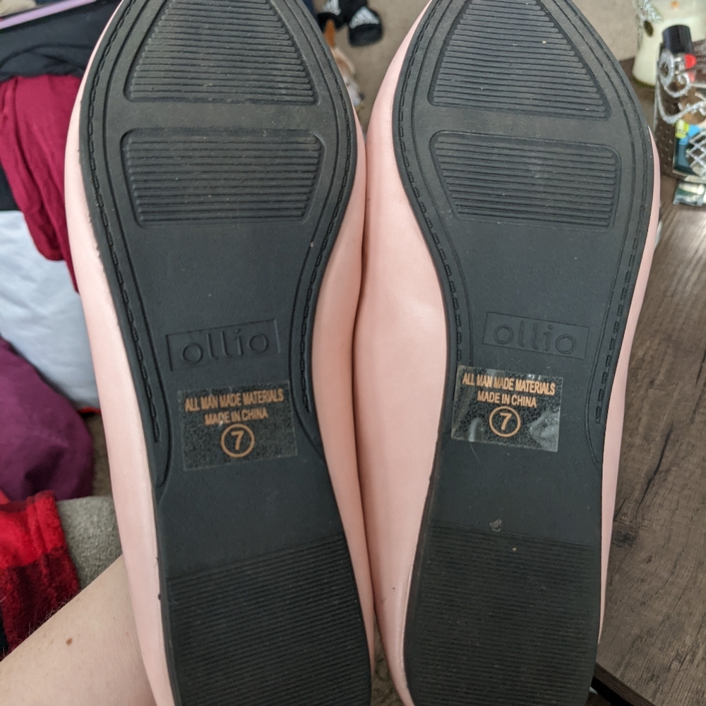 Pink flats - Picture 4 of 5